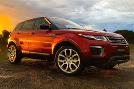 In today's video, we'll take an up close and in depth look at the new 2017 range. Range Rover Evoque 2017 Review Carsguide