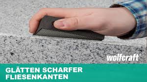 Risse und löcher in fliesen sind immer unschön und stören die optik. Diamantschleifblock Zum Glatten Scharfer Fliesenkanten Wolfcraft Youtube