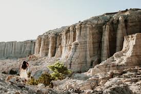 It is enveloped by our soul, which in turn is enveloped by our body. What Is The Difference Between The Soul And The Spirit Beth Budesheim