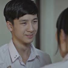 ทำความรู้จักกับนักเรียนนาดาวบางกอกคนที่ห้า เฟิสต์ (first) นฤเบศ ถิรเดชะ. Hormones 3 Ep 11 à¸­à¸­à¸¢ à¸­à¸¡ à¸­à¸°à¹„à¸£à¸­à¸¢ Pantip