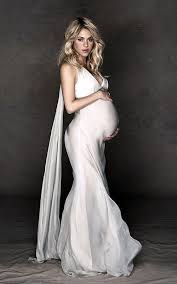 Shakira Pregnant Bride Pregnant Wedding Shakira And Gerard Pique