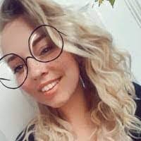 Courtney Bryce's Instagram, Twitter & Facebook