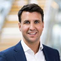 Kathy Dillard's Instagram, Twitter & Facebook