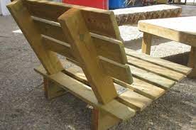 Im folgenden werden zwei bauanleitungen vorgestellt, die beschreiben, wie man mit einfachen mitteln eine gartenbank selber bauen kann. In 6 Schritten Die Eigene Gartenbank Selber Bauen