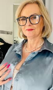 CHECK OUT MY STORIES GUYS;) #mondayfunday #freedating #essex #london  #evening #DailyMail #Sussex #berkshire #uk #bushey #hertfordshire  #freedating #datinguk #lancashire #liverpool #viralvideo #pubsuk  #fridayvibeschallenge #watford #liverpool ...