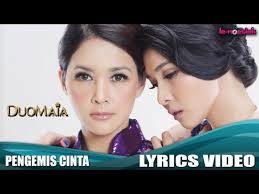 Bila engkau tak mau denganku tak mau cintaku ya sudah akatakan saja tapi hatiku ingin lebih dalam ingin lebih jauh ku ingin melebur denganmu. Lirik Lagu Pengemis Cinta Oleh Duo Maia Cari Lirik Lagu Di Wowkeren Com