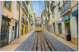 Rekindle your love for travel and start planning your unforgettable vacation today. Leinwandbilder Lissabon Pixers Wir Leben Um Zu Verandern