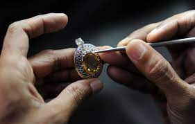 jewelry repair store in Queensbury 12801