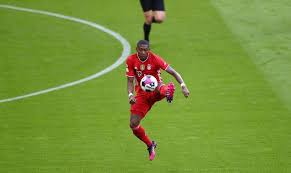 David alaba @david_alaba9 in a row. Wfugcvwteq8scm