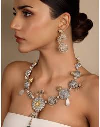 Buy Silver Iris Bird Choker by SHEETAL ZAVERI at Ogaan Online Shopping Site