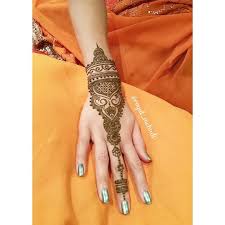 See This Instagram Photo By Royal Mehndi 591 Likes With Images Henna Designs Hand Henna Feather Tattoo Design