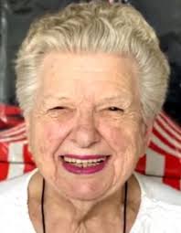 Noreen Jones's Instagram, Twitter & Facebook