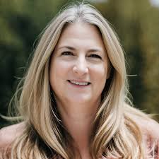 Roberta Fox , Realtor