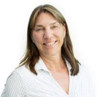 Kris Olszewski's Instagram, Twitter & Facebook