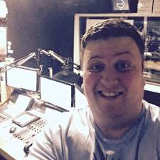 Stream Ash Arnold music