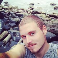 What kind of fish are in South Park lake behind the botanical gardens?