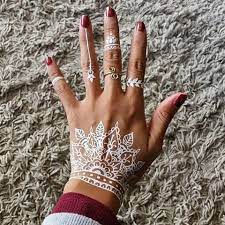 33 Adorable White Hena Inspiration In Wedding Days Henna Tattoo Hand Simple Henna Tattoo White Henna Tattoo