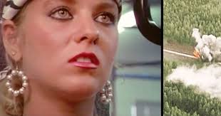 VIDEO: Airduster Debut with Vicious Anti-Conformity Salvo "Puttyhead/Sniff" 