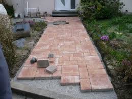 Betonplatten kleine terrasse jacuzzi garten terrasse garten pflaster gärten. Betonpflaster Betonplatten Terrassenplatten Verlegen Konstanz