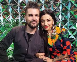 Mon laferte has recorded many good collaborations with other artists including on this album with enrique bunbury, manuel garcia and juanes. Juanes And Mon Laferte Make For A Power Packed Collaboration Las Vegas Magazine