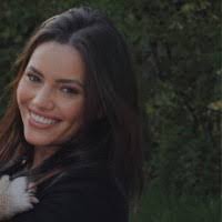 Toni Juhl's Instagram, Twitter & Facebook