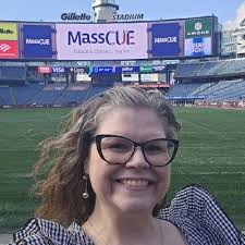 After 27-plus great years of teaching in Hamilton, I have decided it is  time for me to wrap up my time in the elementary STEM classroom and enter  the "career transfer portal".