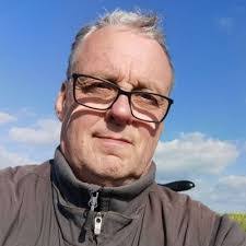 Mignon Smith's Instagram, Twitter & Facebook