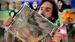 Can it be saved?! Resurrecting a BUTCHERED Collectors Edition Scream 4  Ghostface Mask