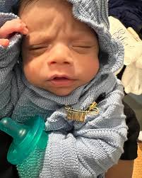 Ethan Takes Over NYC. 💙🙏🏽🧿#babyboy #cityboy #ootd #nicuwarrior  #firsttimeonthetrain #nyc #happybaby