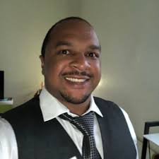 Brandon Corbin (@bigbezee18)