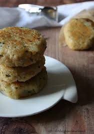 Croquettes Pommes De Terre Et Quinoa Sans Gluten Sans Lait Sans œufs Allergique Gourmand En 2020 Croquette Pomme De Terre Quinoa Sans Gluten Galette Pomme De Terre