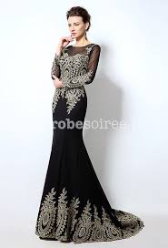 Robe de soirée noir et or. Distribution Ile Stewart Convoquer Robe Soiree Noire Longue Apprendre Commercial Prendre Un Bain