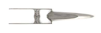 A particularly modified katar created for battles against demihumans. All Steel Bundi Katar Mandarin Mansion