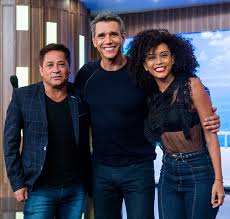 Família de famoso é como outra qualquer. Marcio Garcia Entrega Novidades Do Tamanho Familia E Se Declara Ao Programa Estrelando