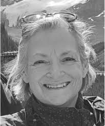 Louise Salley's Instagram, Twitter & Facebook