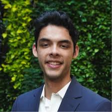 I'm thrilled to share that I'll be joining J.P. Morgan as a Commercial &  Specialized Industries Summer 2026 Analyst! I'm deeply grateful to Cooper  Wifall, Nathalie Peña, and Irvin Li for their… |