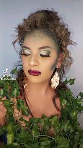 Le puse mucho amor a este makeup hallowen ❤️‍🔥, . Serpiente del edén o  medusa❓️