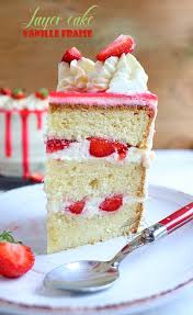 Layer Cake Vanille Fraise Recette Gateau Fraise Recette Cake Design Gateau Fraise