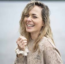 Sandra Levesque's Instagram, Twitter & Facebook