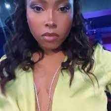 Lasha Washington's Instagram, Twitter & Facebook