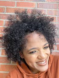 At least I showed up 🙂🙃 Them: Please be there at 8pm Me at 9:30pm: Hi  everyone.