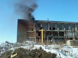 Vineri, in cadrul unei conferinte de presa, comisarul sef al garzii de mediu prahova a declarat ca informatiile primite de la cotidianul monitorul il vor ajuta in desfasurarea unei anchete prin care sa traga la rspundere poluatorul din zona valea calugareasca. Incineratorul Eco Burn Amendat Frecvent De Garda De Mediu Prahova La Ultimul Control Comisarii Au Cerut Suspendarea ActivitÄÈii Foto Document Observatorul Prahovean