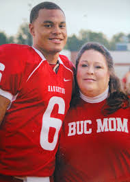Find the latest in dak prescott merchandise and memorabilia, or check out the rest of our nfl football gear for the whole family. Dak Prescott Wife Dax 2020