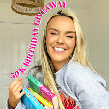 Gemma Lousie Conway (@bored.girls.book.club) • Threads, Say more