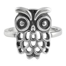 Buatlah gambar oval memanjang di bagian bawah burung hantu anda, tiga oval di setiap sisinya, kemudian buatlah dua garis horizontal. Desain Burung Hantu Grosir Pabrik Perhiasan Cincin Perak Polos Pabrikan Mode 925 Perak Murni Buy Antik Cincin Cincin Perak Dengan Harga Murah Batu Cincin Product On Alibaba Com