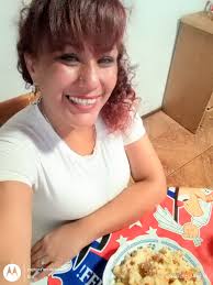 Hola a todos! quería compartirles éstas fotos; con mi pololo nos pegamos  una arrancadita, él organizó el lugar, y yo el picoteo 💘 un lindo panorama  a nuestros 20's !! gasté menos