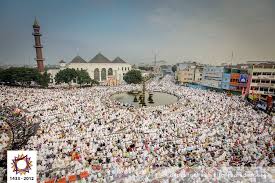 En direct la priere de l' aid el fitr korite à la grande mosquéé massalokoul jinane. Voici Comment Se Passe La Priere De L Aid Al Fitr