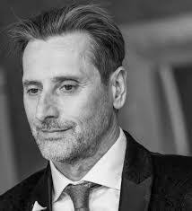 Anthony Davault's Instagram, Twitter & Facebook