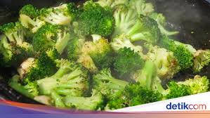 Untuk mencegah kadar gula darah turun drastis, kalian bisa selalu sedia cemilan manis seperti permen. 15 Makanan Yang Dianjurkan Untuk Penderita Diabetes
