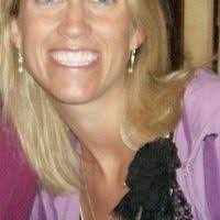 Amy Mach's Instagram, Twitter & Facebook